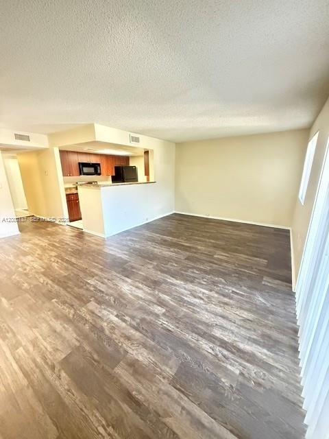 8345 Coral Lake Mnr # 8345 — Photo 4