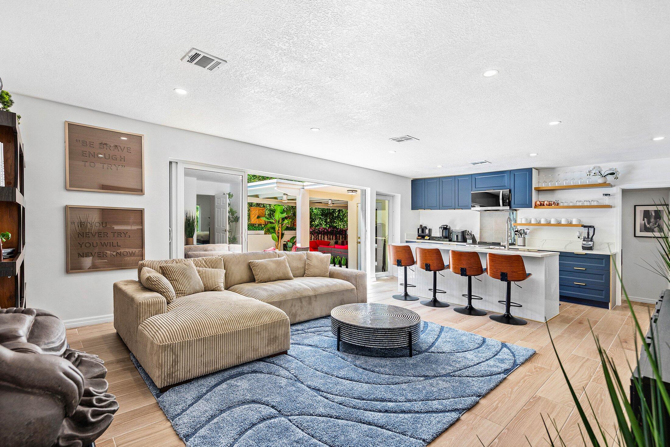 2041 NE 30th Street, Fort Lauderdale FL 33306