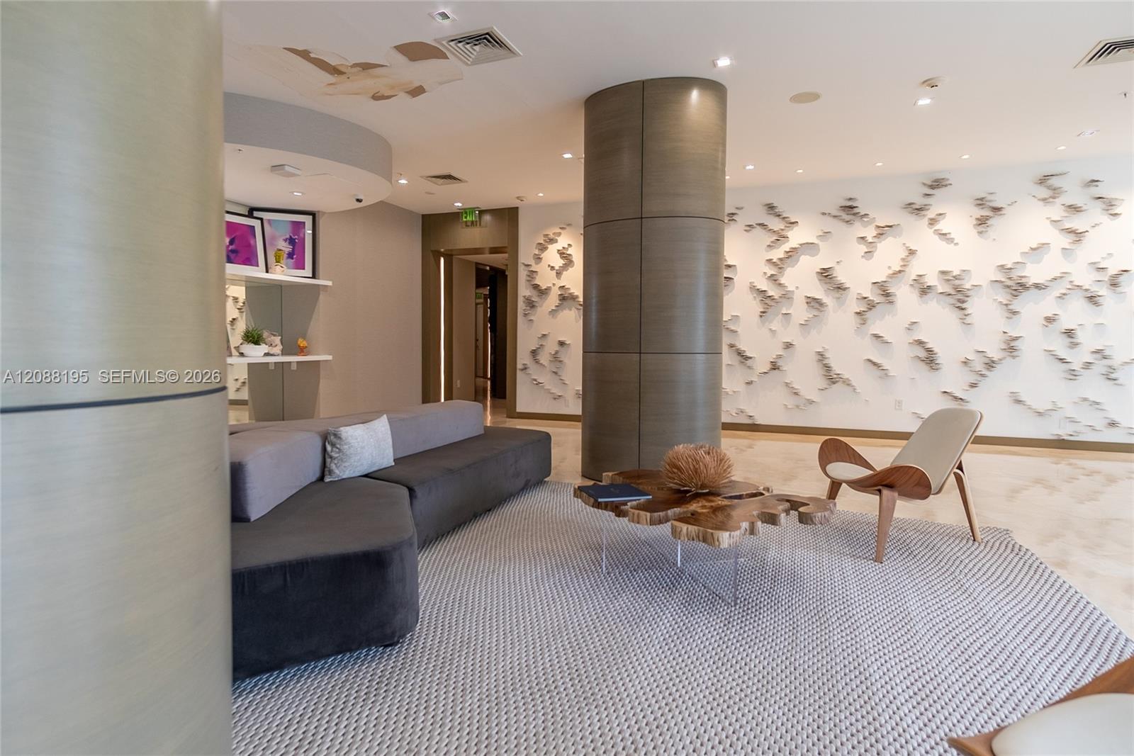 10275 Collins Ave # 720 — Photo 4