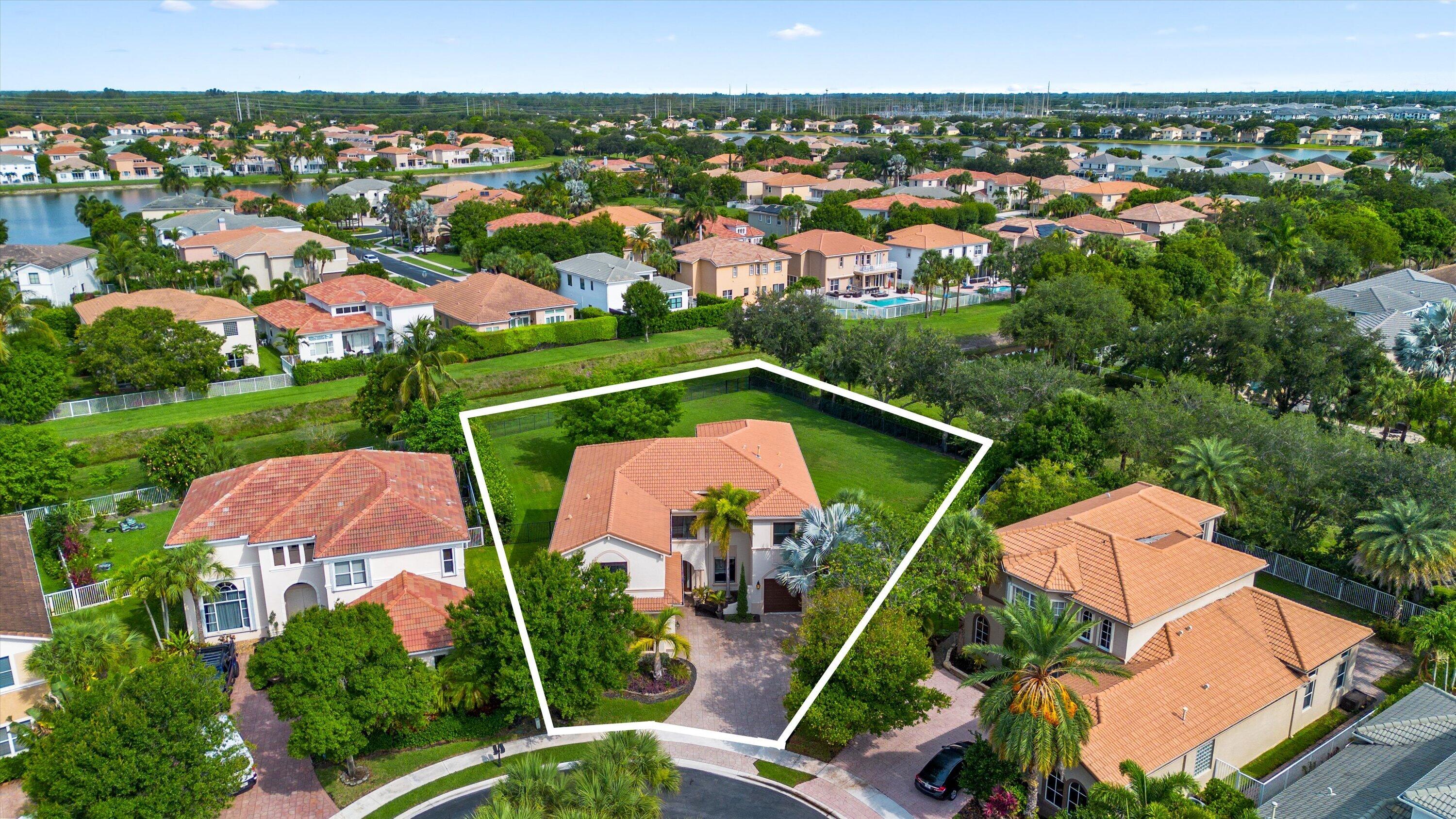 1215 Creekside Drive — Photo 4