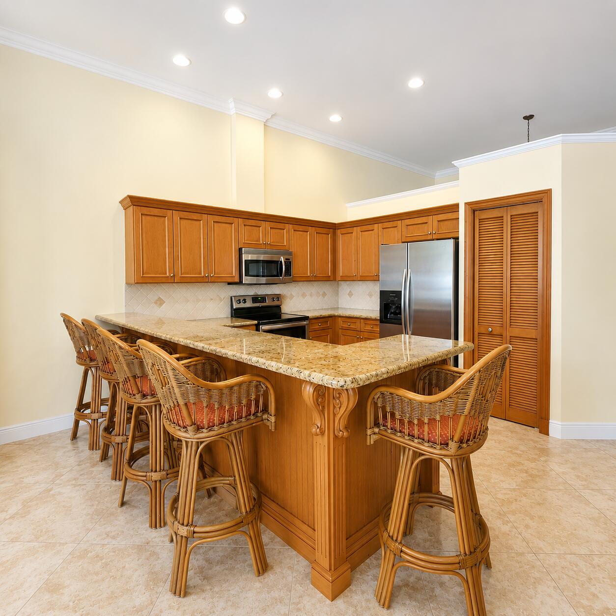 221 Green Point Circle — Photo 5