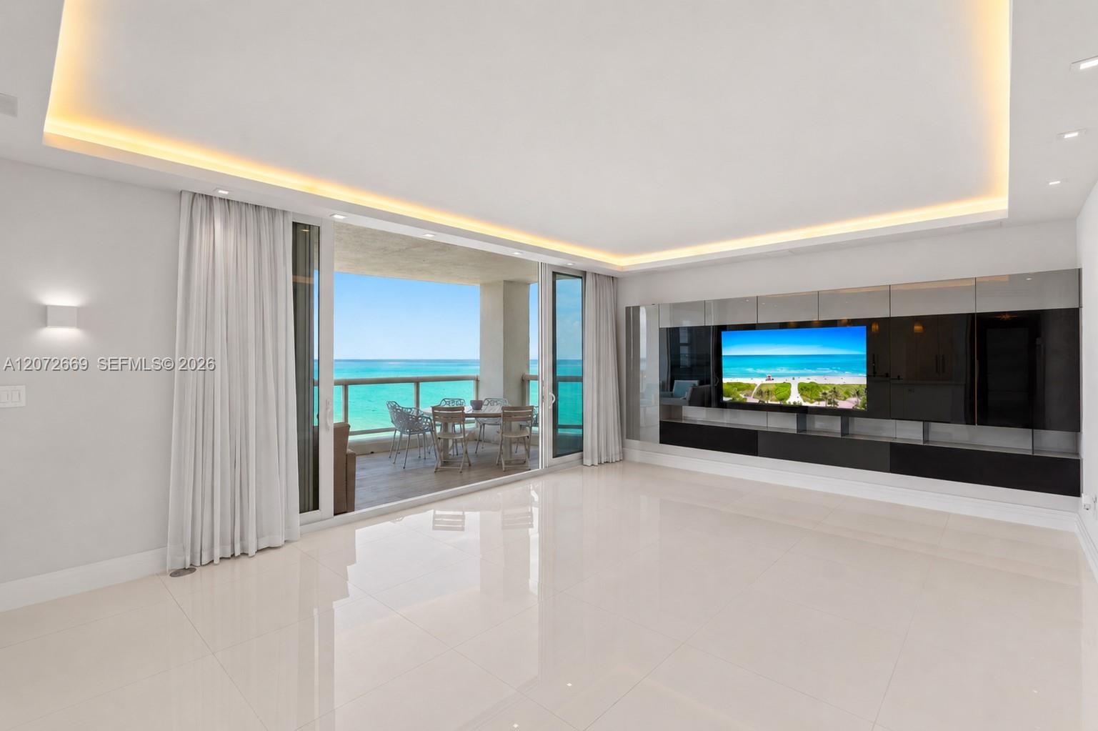 4201 Collins Ave # 2202 — Photo 5