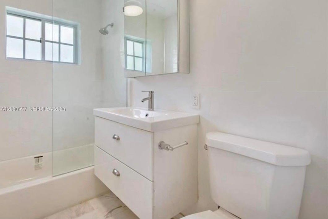 3808 Ponce De Leon Blvd # A — Photo 2