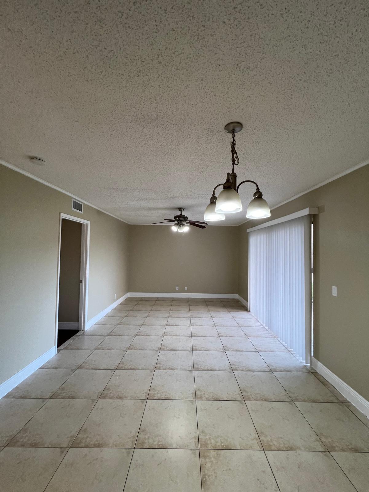 1520 WINDORAH Way # A — Photo 3