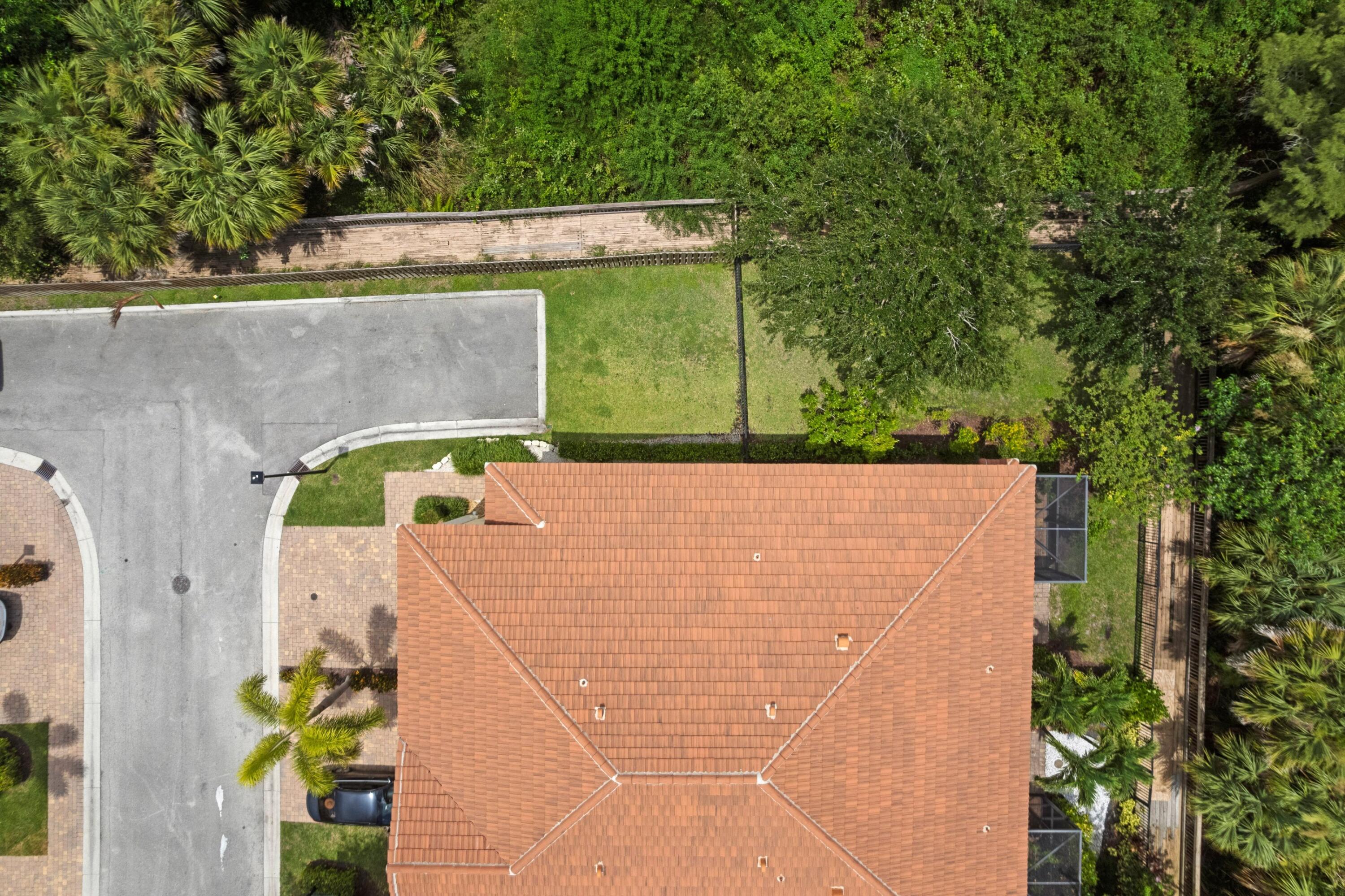 2134 Sabal Tree Court — Photo 3