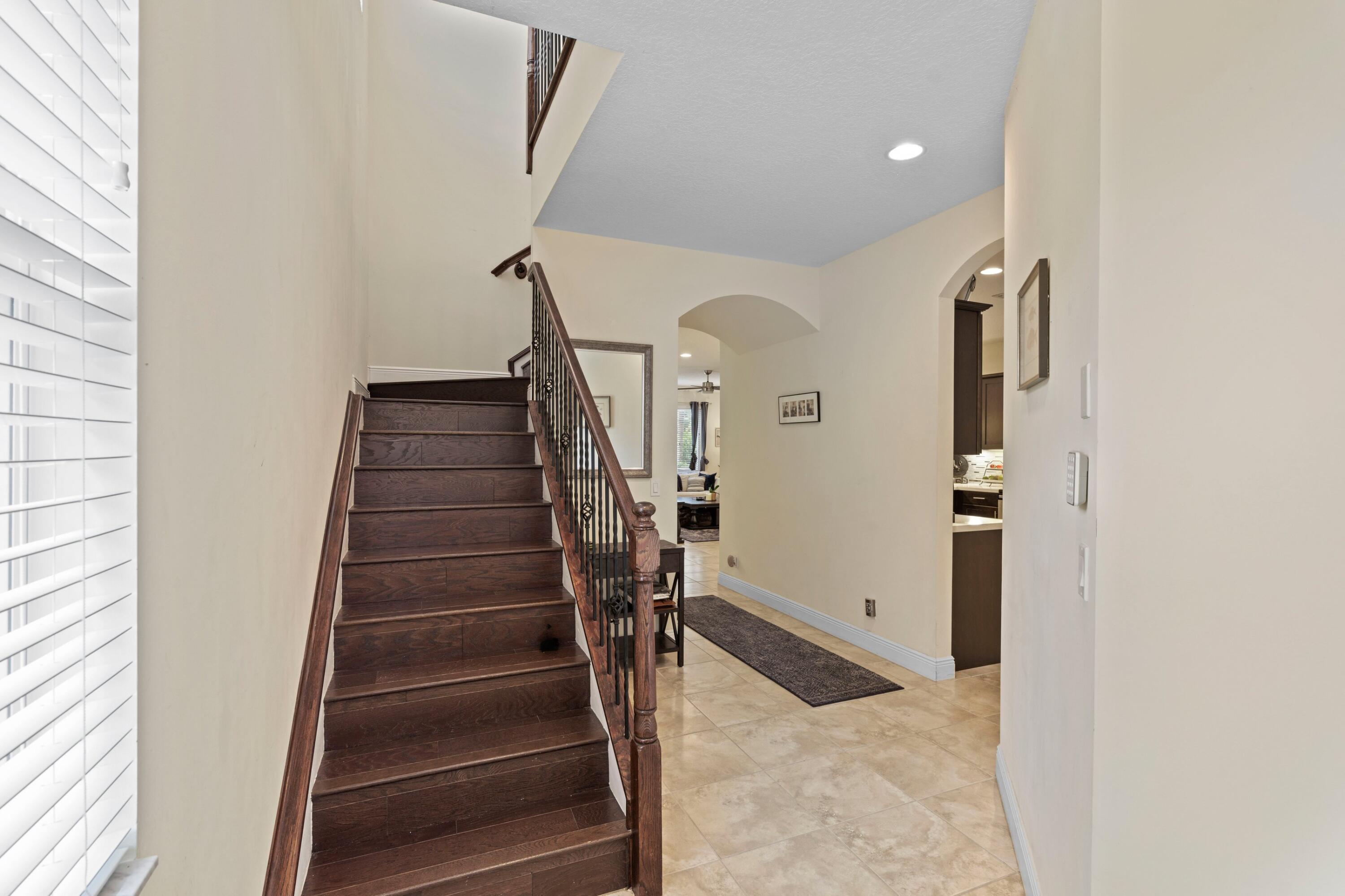 2134 Sabal Tree Court — Photo 4
