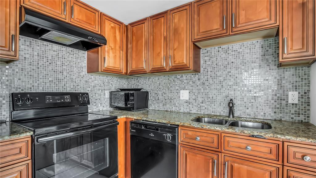 703 Brittany # O, Delray Beach FL 33446