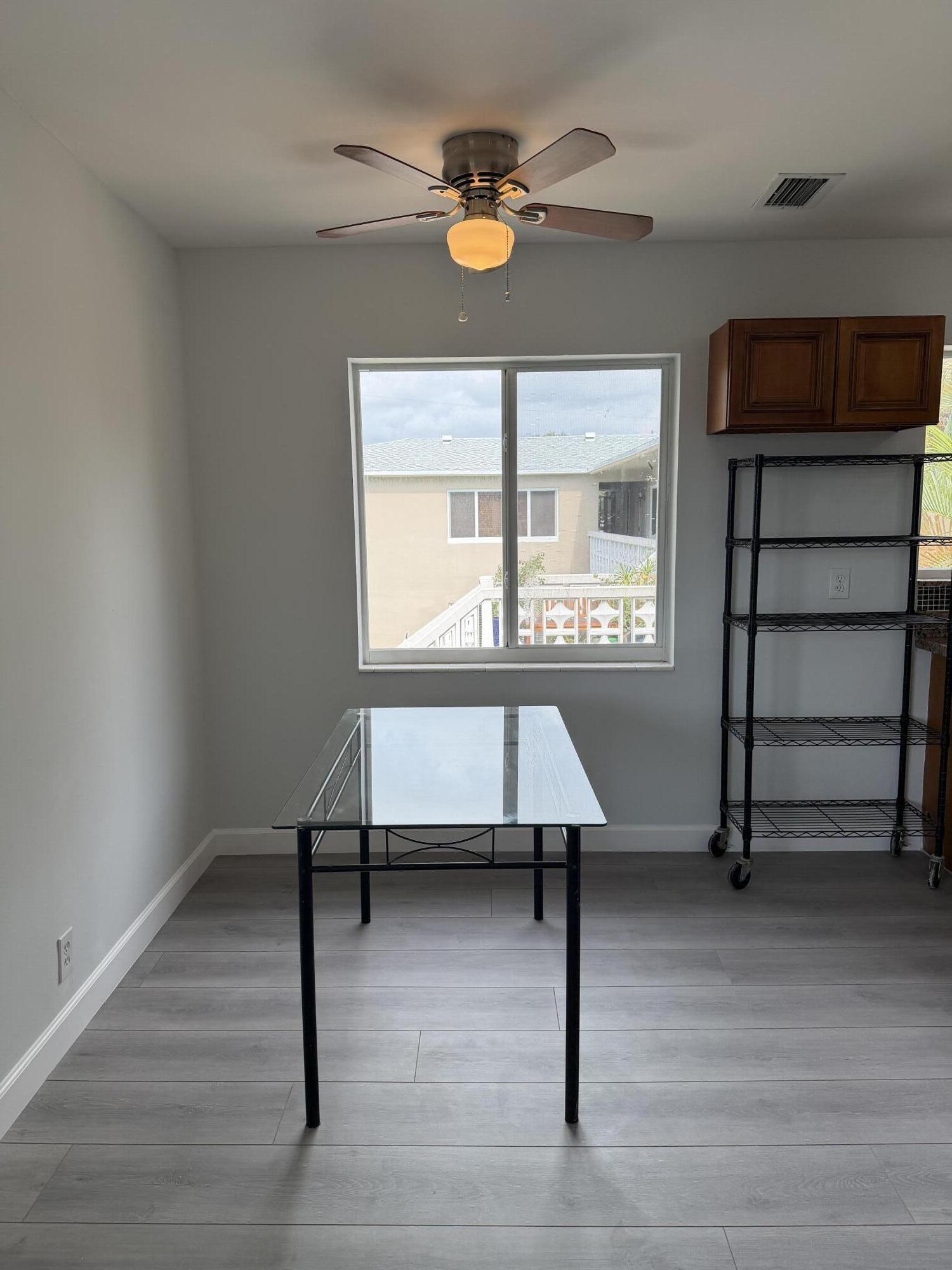 510 SW 15th Street # 204 — Photo 5