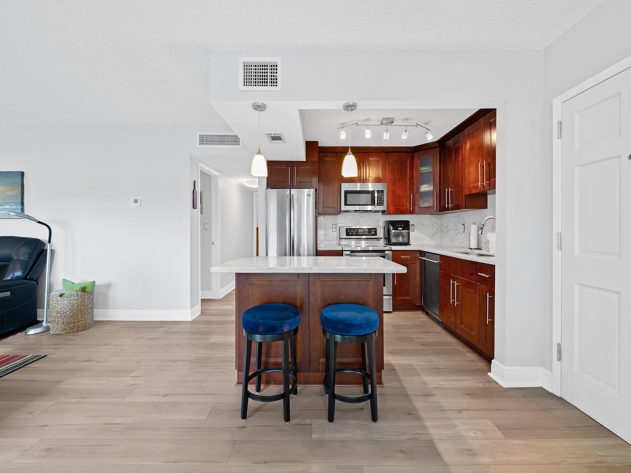 1839 Middle River Drive # 105 — Photo 3