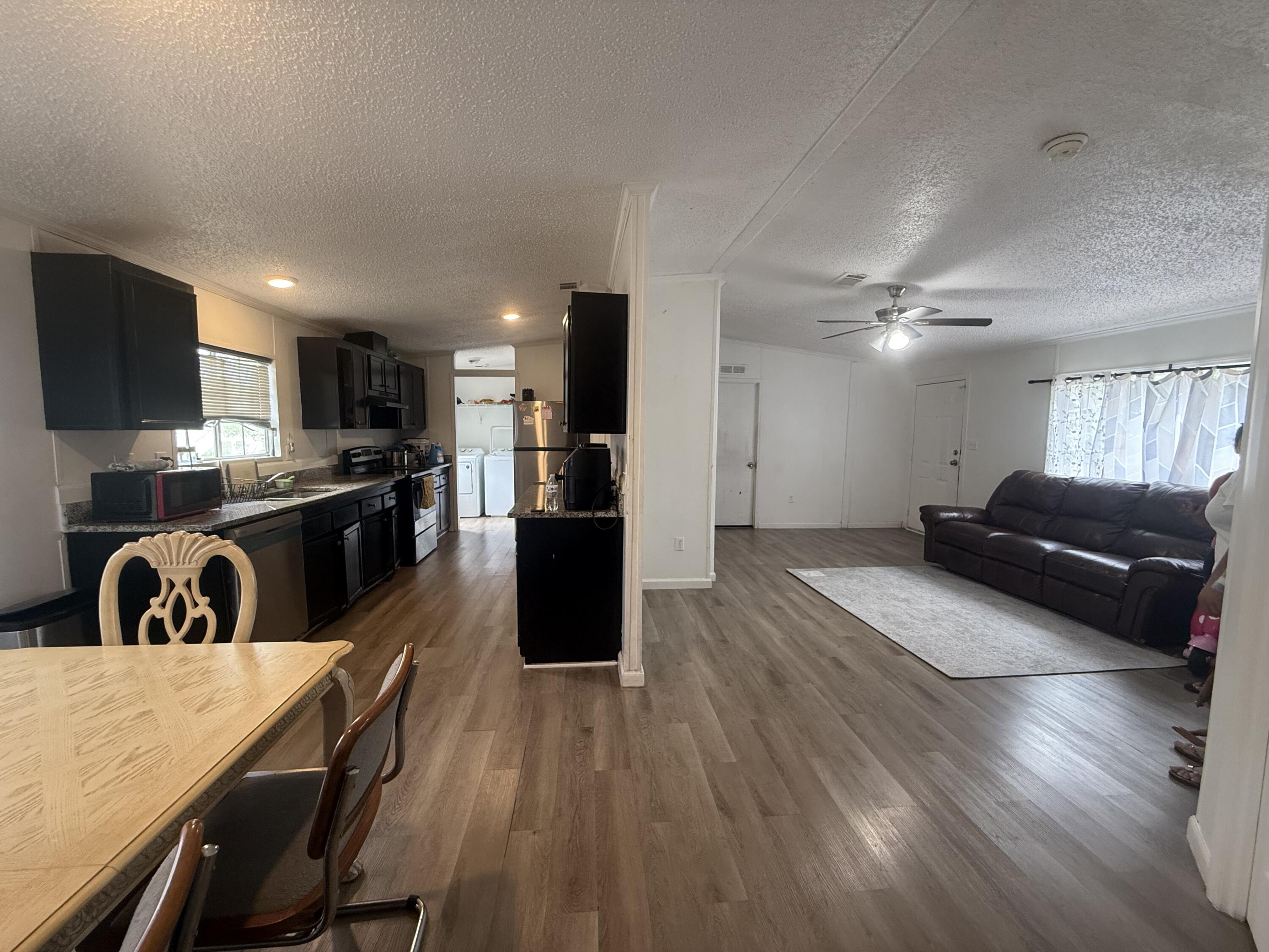 10548 SW Sandalfoot Boulevard # 10548 — Photo 4