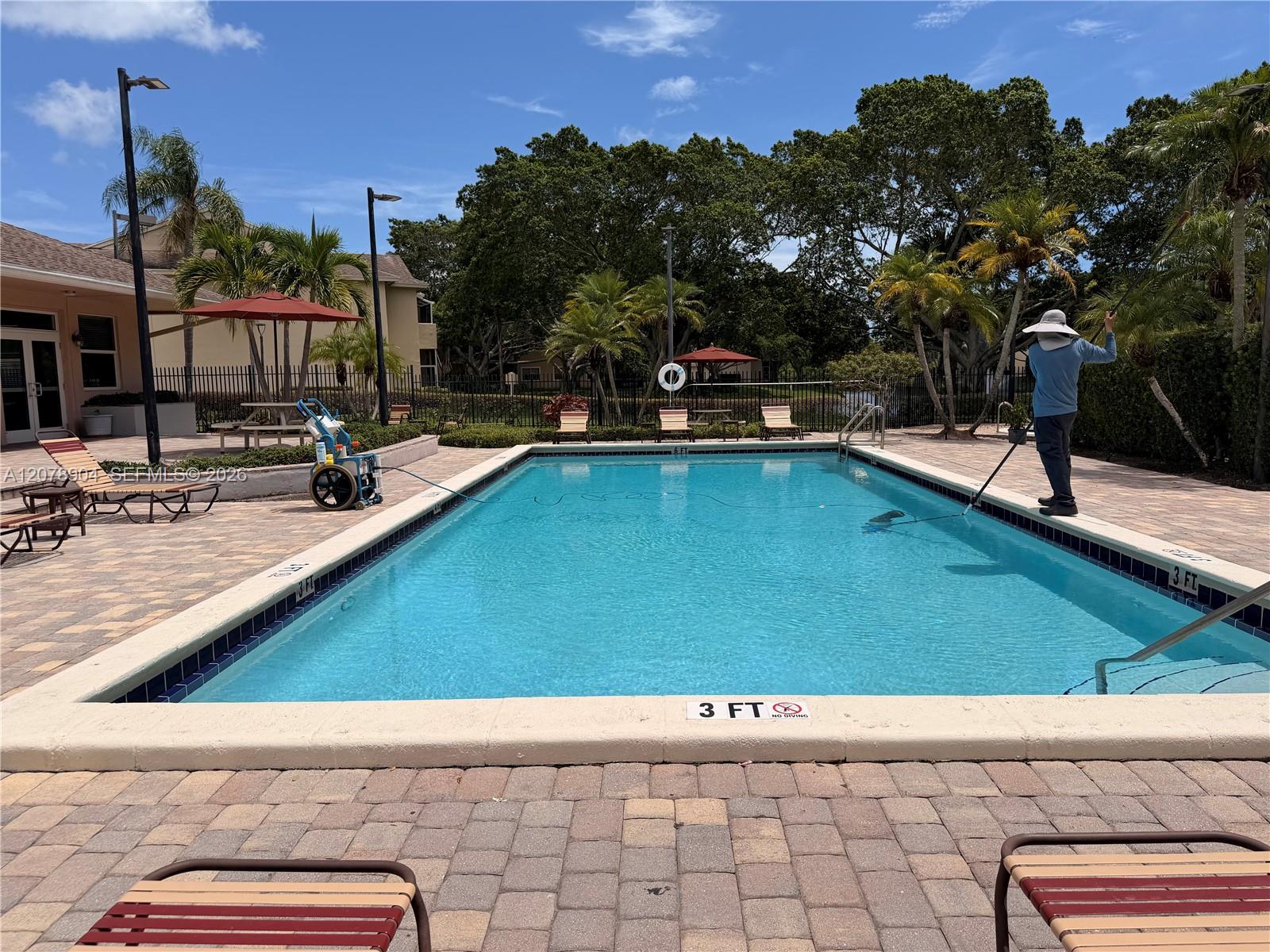 891 Cypress Park Way # P6 — Photo 2