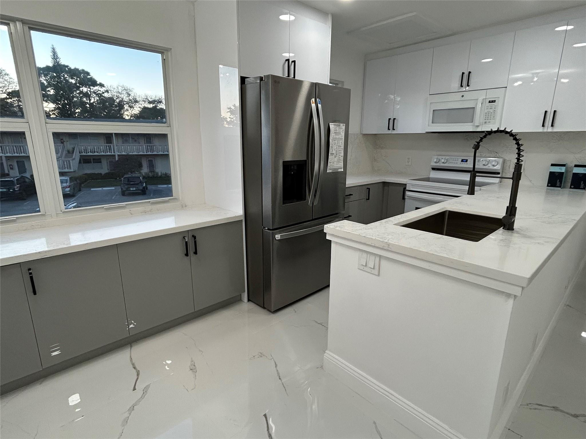 115 Ventnor F # 115, Deerfield Beach FL 33442