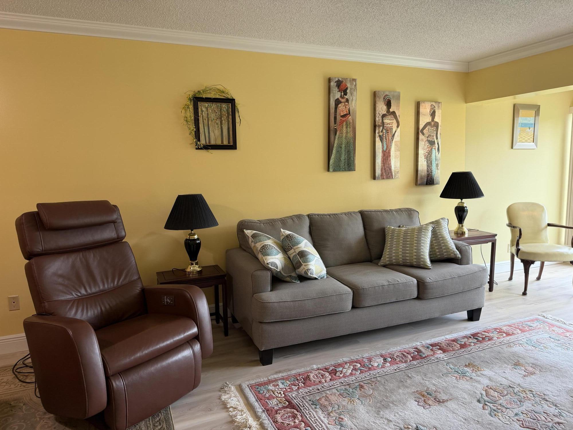 1121 Cactus Terrace # 202, Delray Beach FL 33445