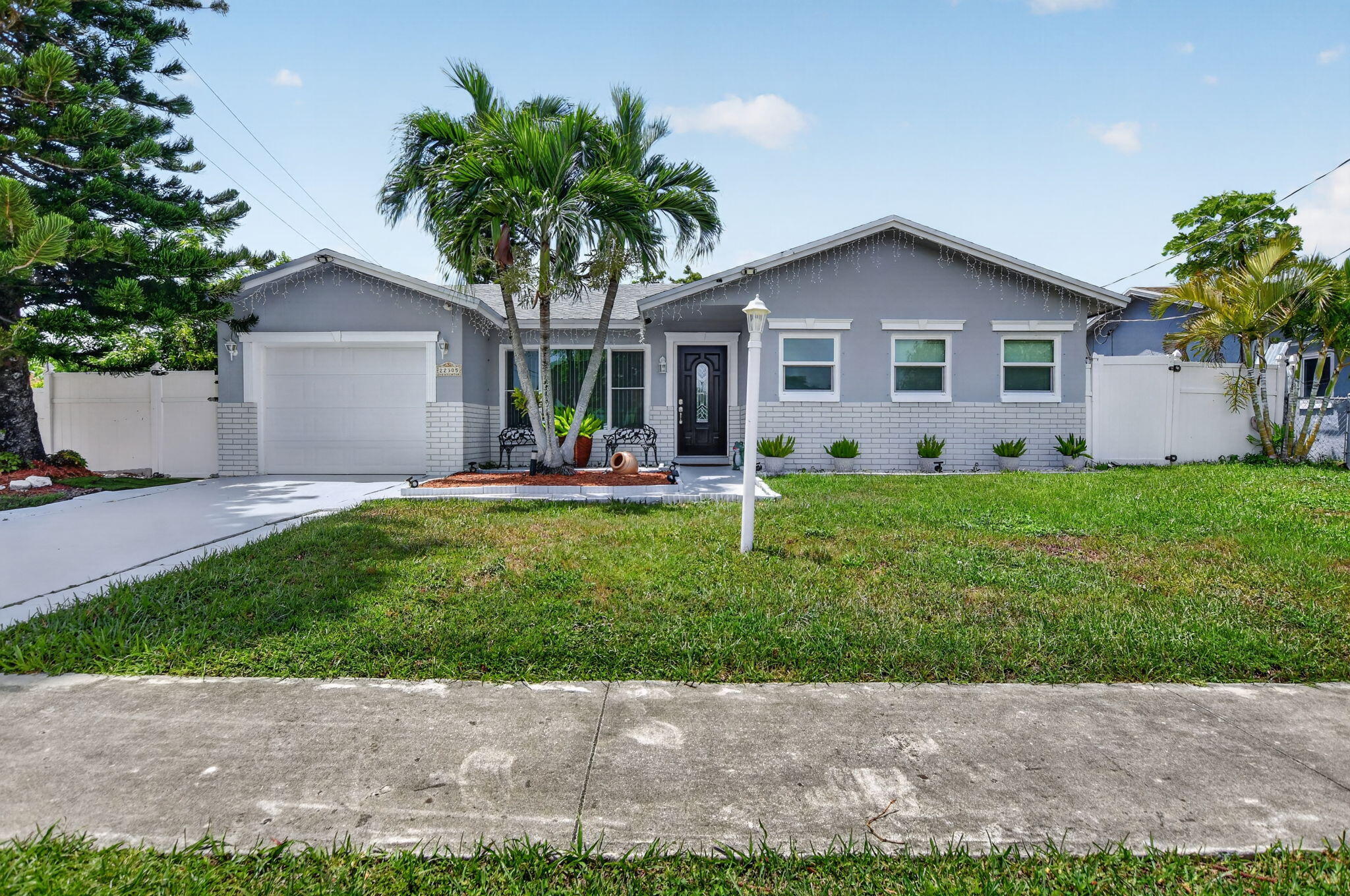 22305 SW 57th Avenue, Boca Raton FL 33428