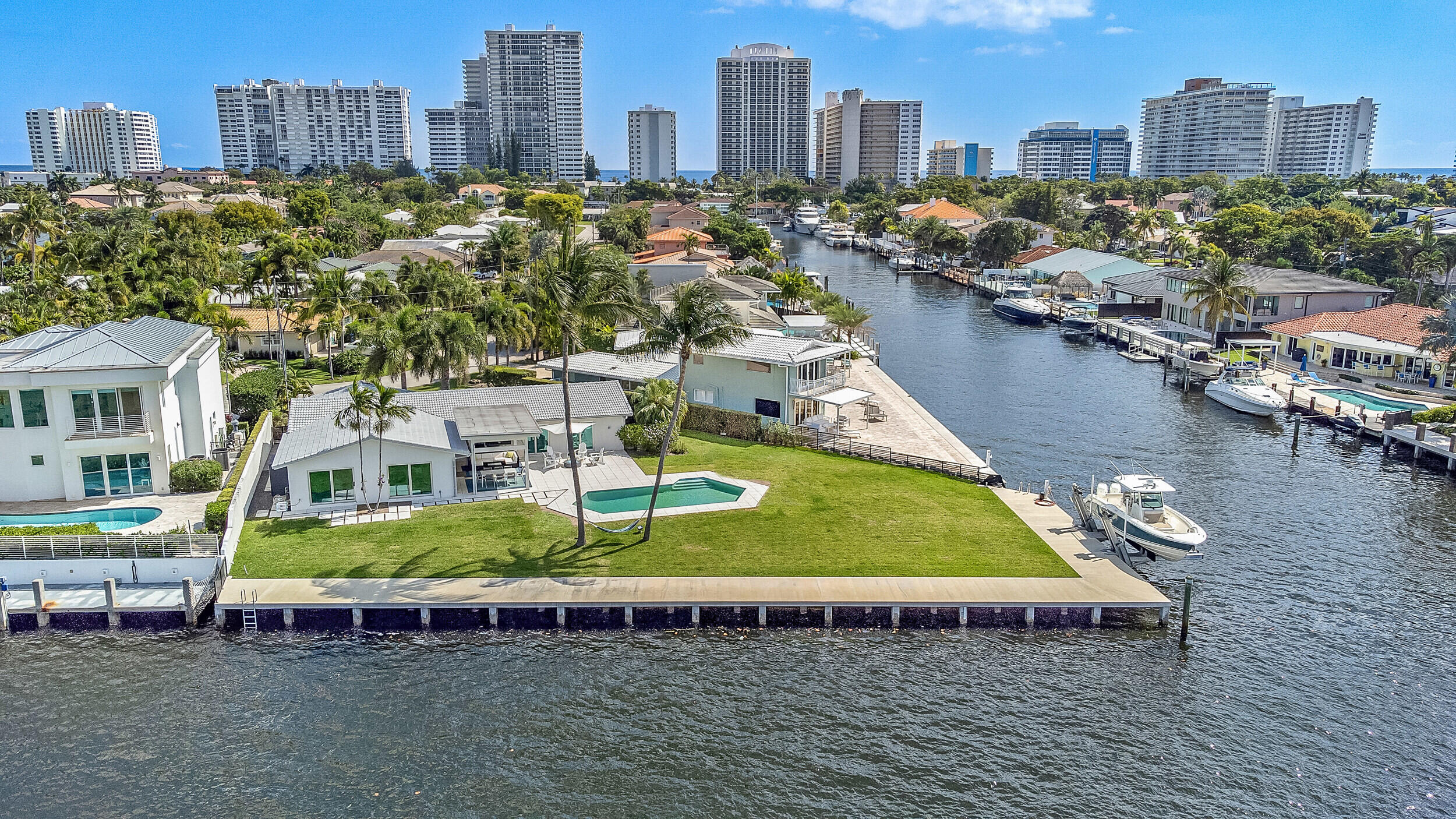 35 Castle Harbor Isle Drive, Fort Lauderdale FL 33308
