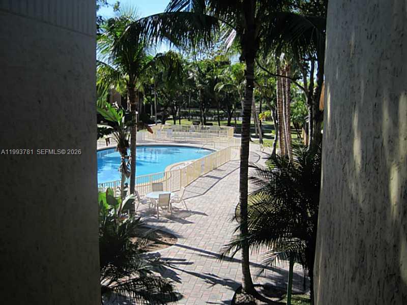 Swimming Pool/Hot Tub/Sauna
