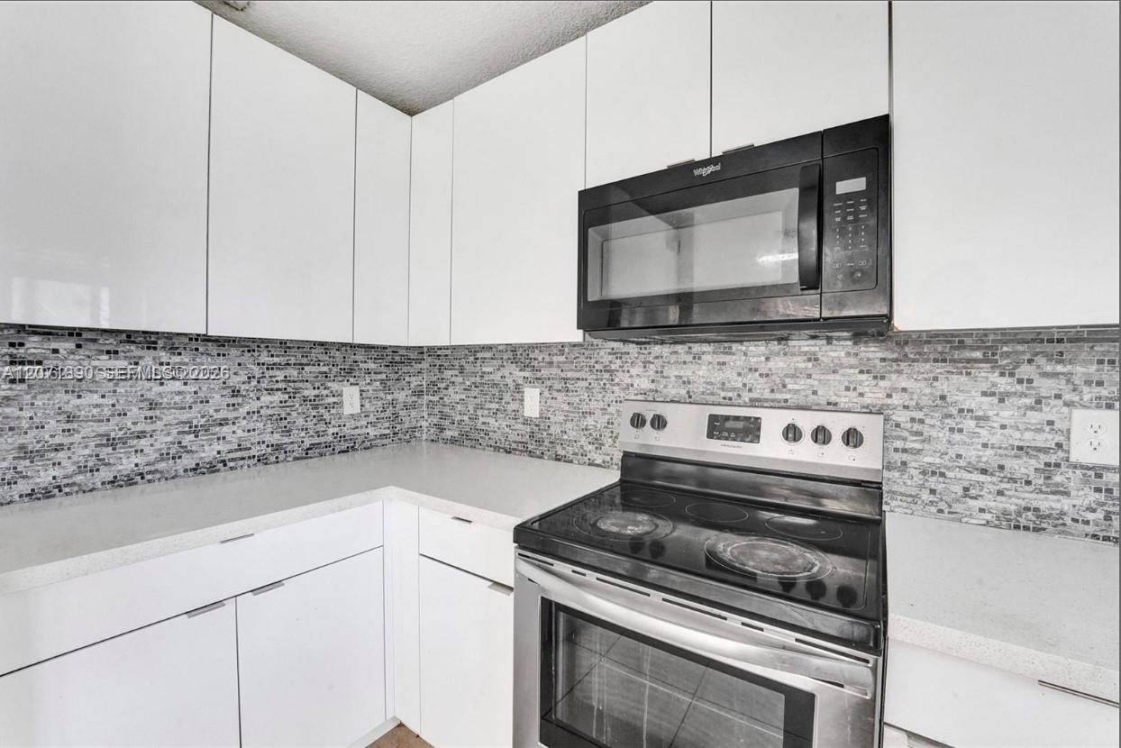 1154 NE 103 Street # 1 — Photo 3