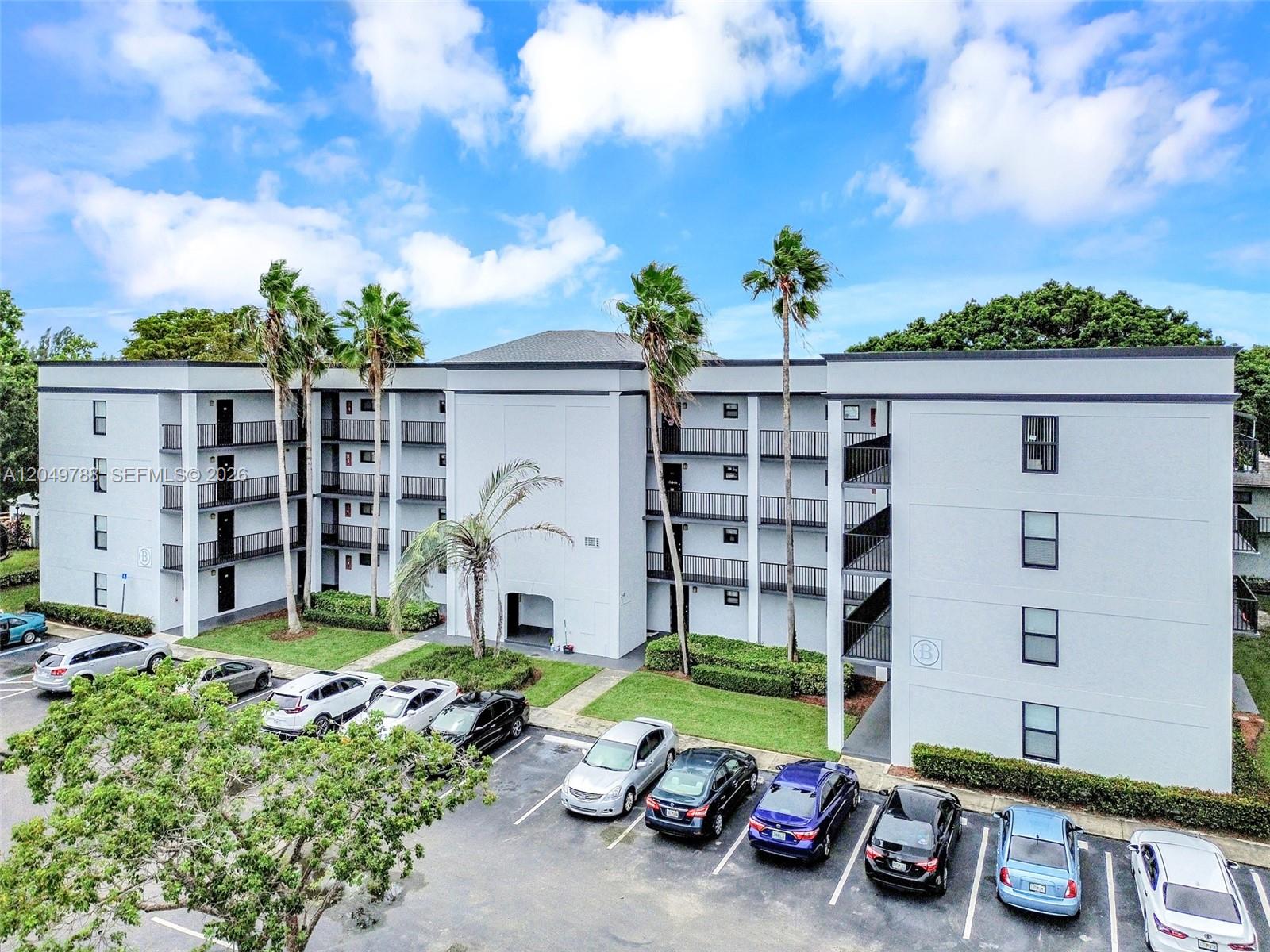 7550 Stirling Rd # C306, Davie FL 33024