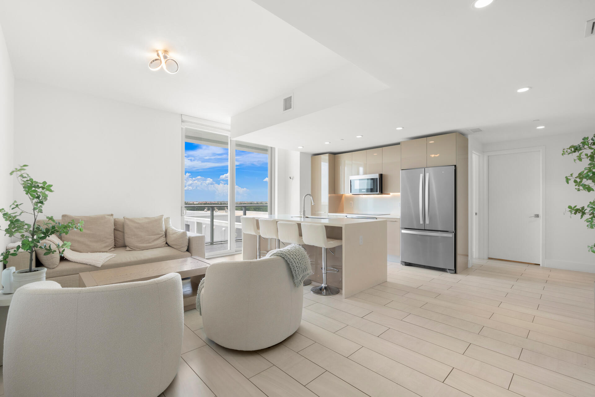 2000 Metropica Way # 801 — Photo 4