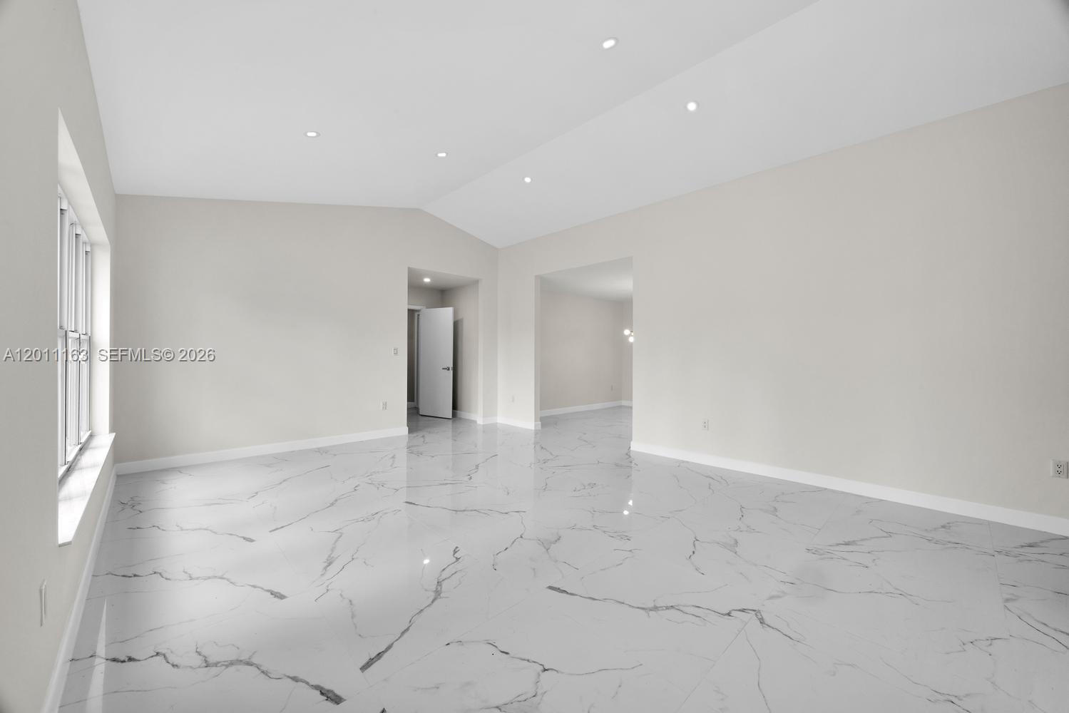 8503 SW 83rd St — Photo 3