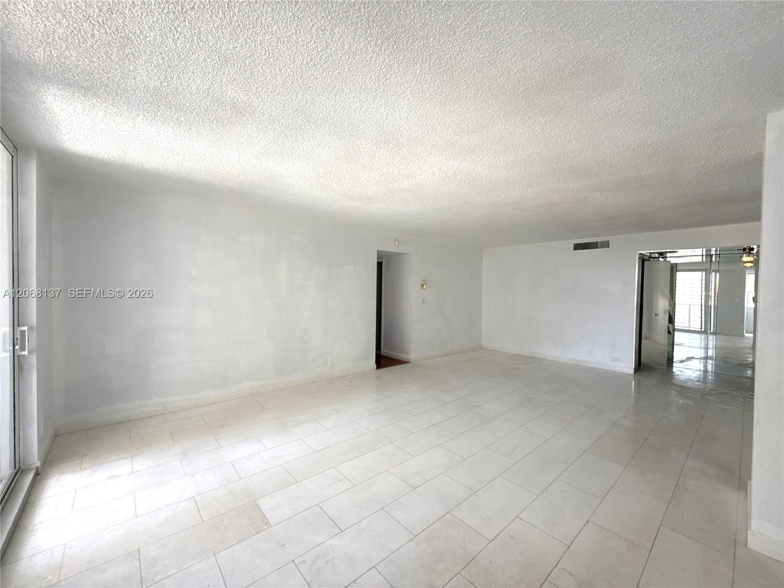 1904 S Ocean Dr # 1206 — Photo 5