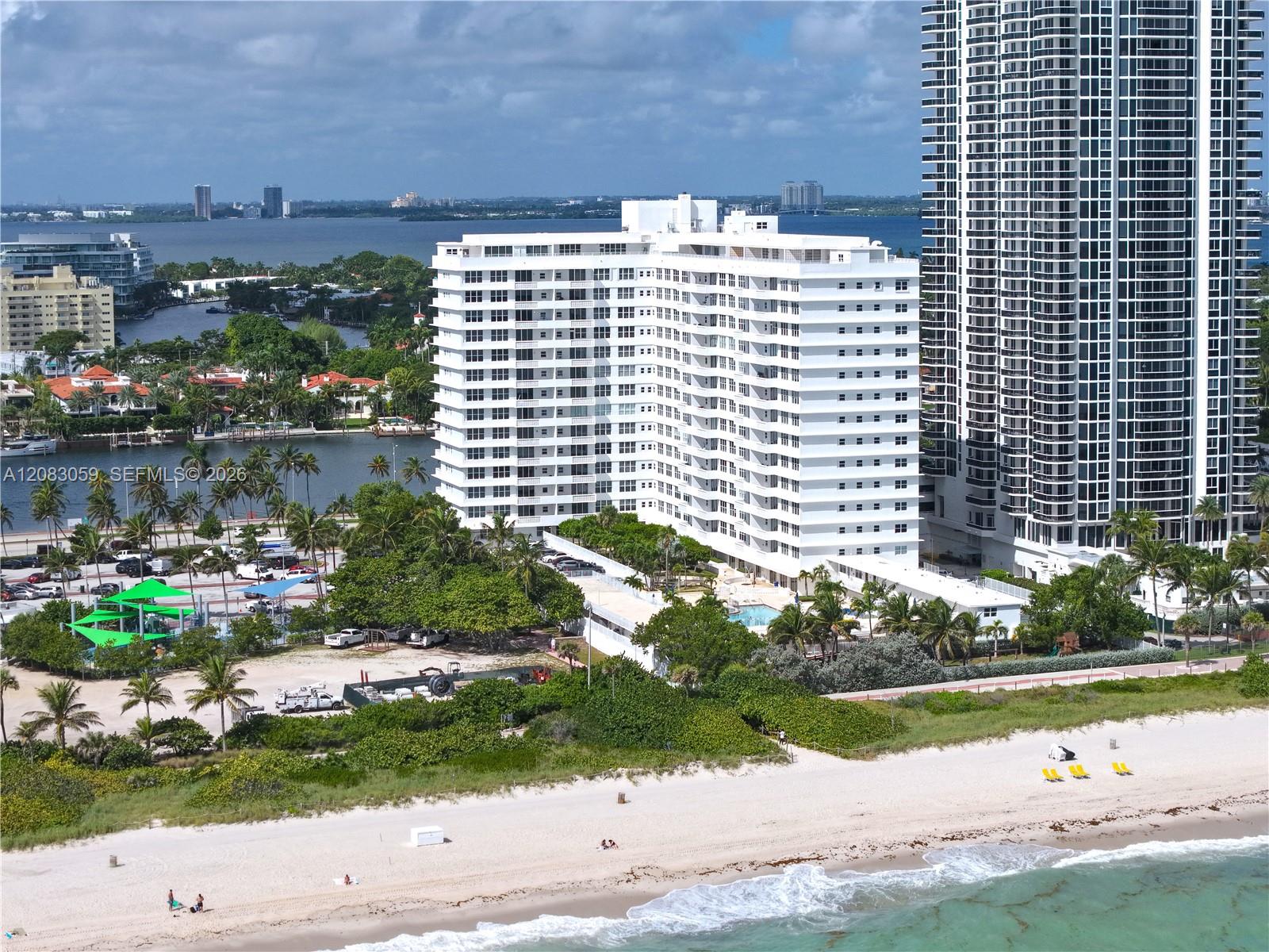 4747 Collins Ave # 1503 — Photo 2