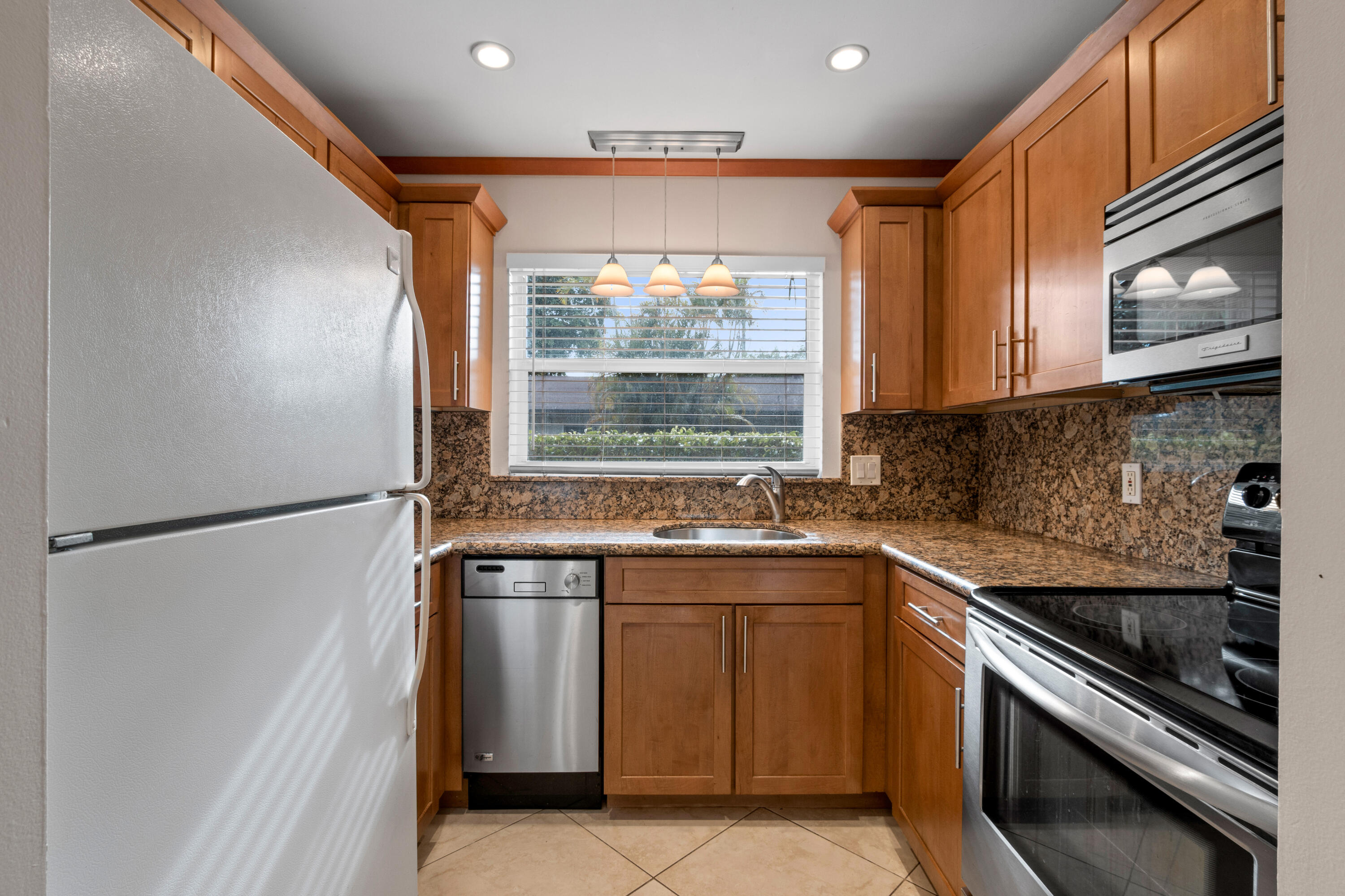 1106 NE 16th Court # 2, Fort Lauderdale FL 33305