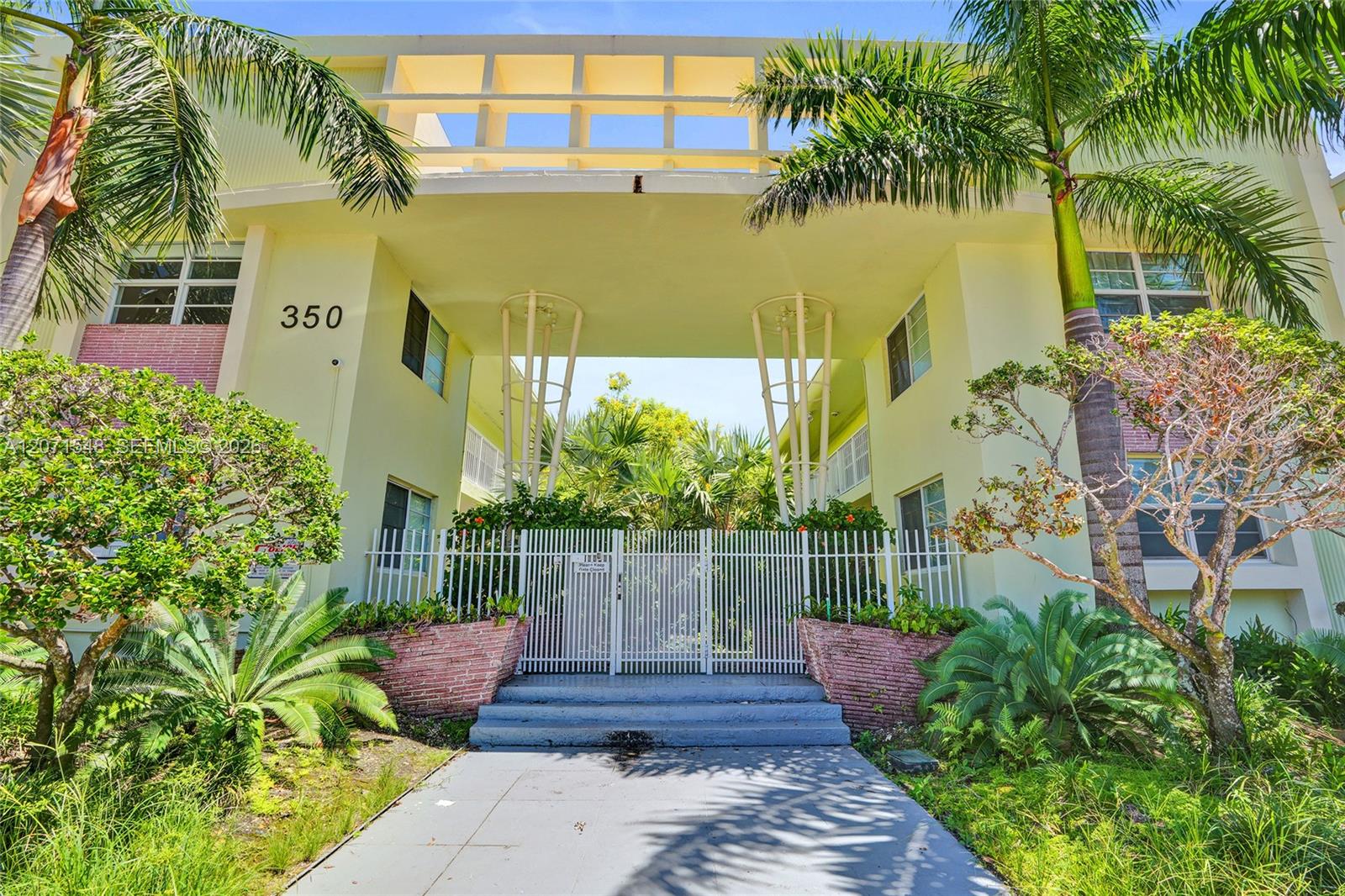 350 S Shore Dr # 12, Miami Beach FL 33141
