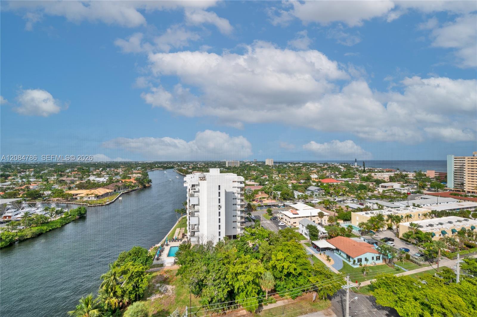 1505 N Riverside Dr # 1507 — Photo 4