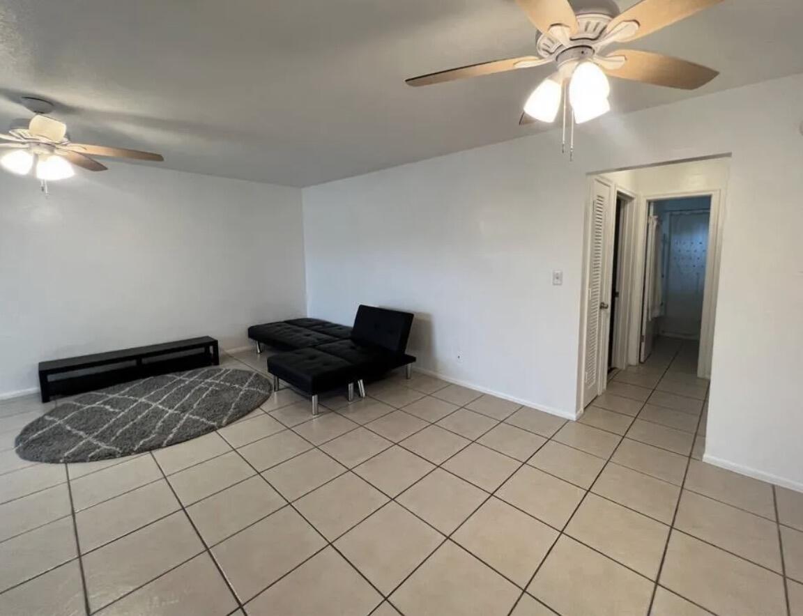 701 SE 15TH Street # 8 — Photo 4