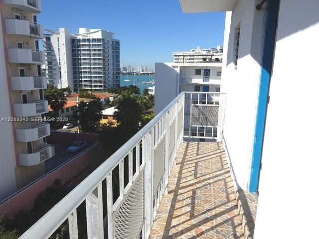 1340 Lincoln Rd # 809 — Photo 2