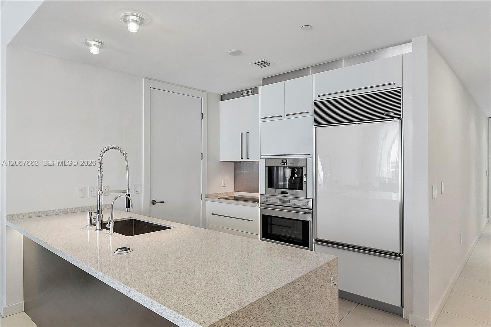 15811 Collins Ave # 902 View 11
