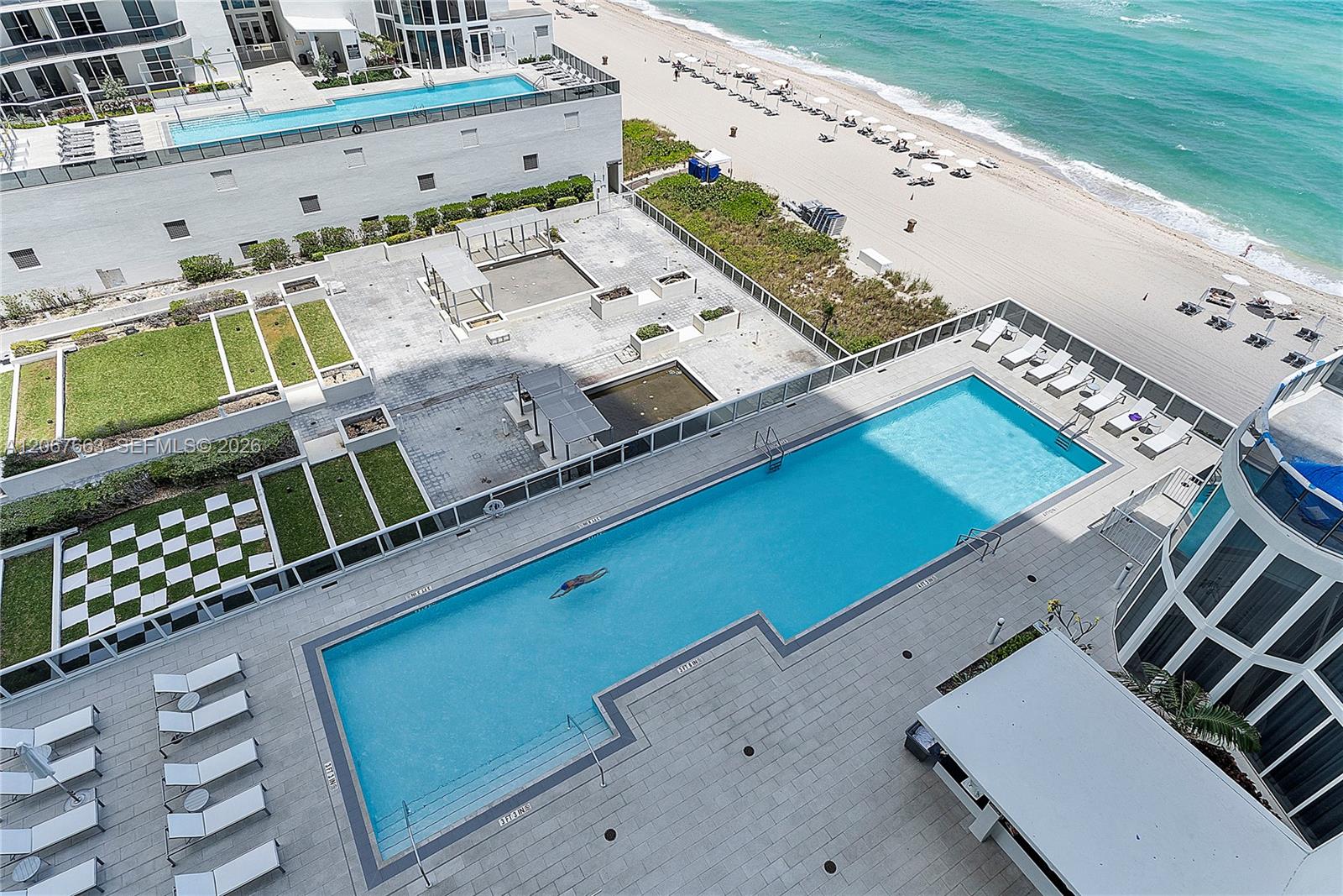 15811 Collins Ave # 902 View 3