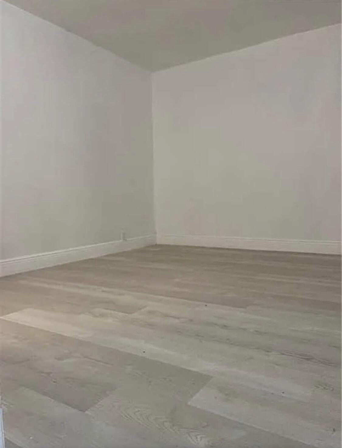 1656 SW 30th Avenue — Photo 4