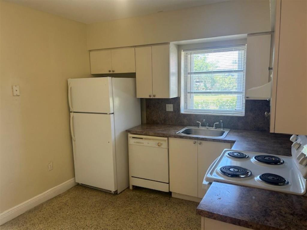1337 NW 112TH Terrace — Photo 5
