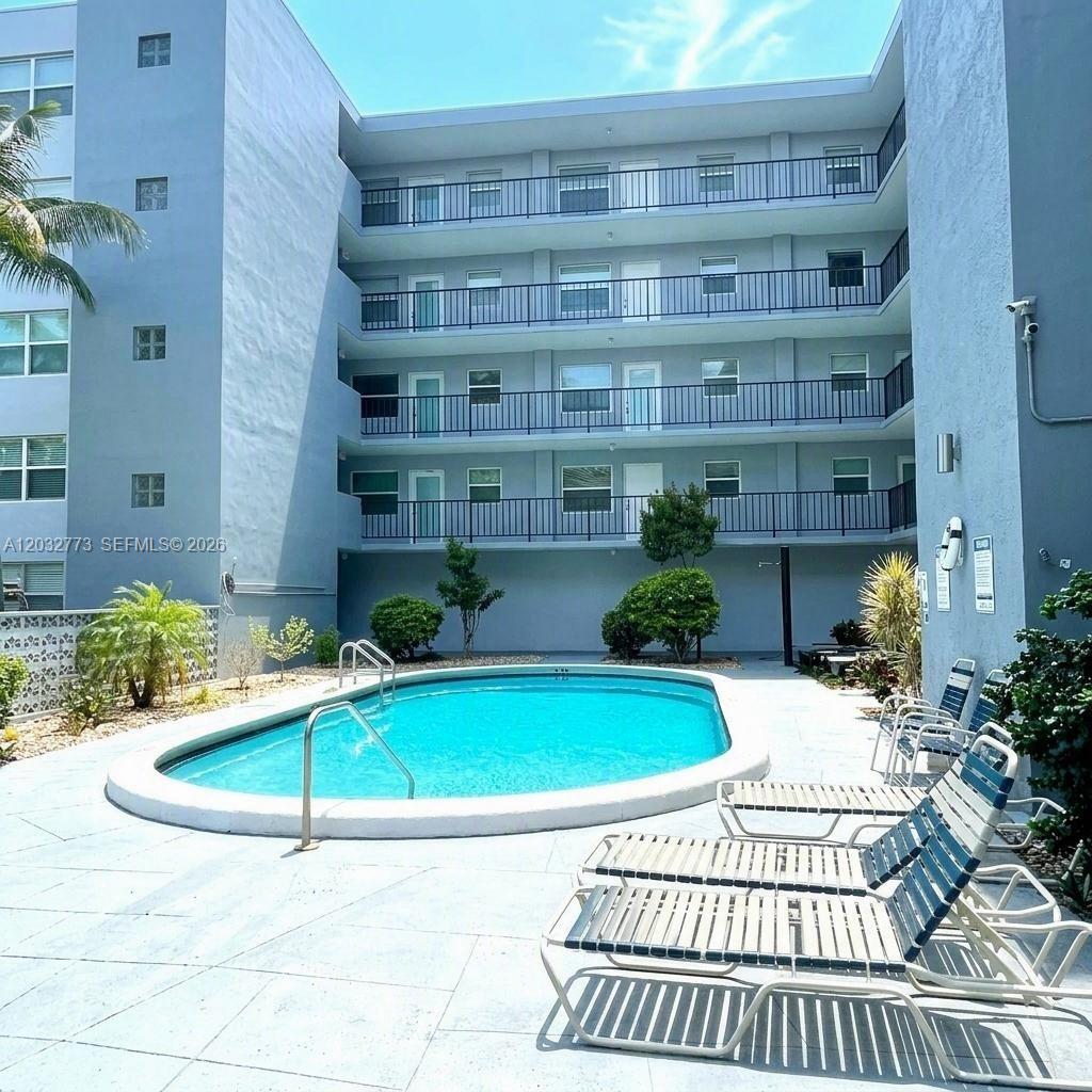 1750 Jefferson St # 303, Hollywood FL 33020