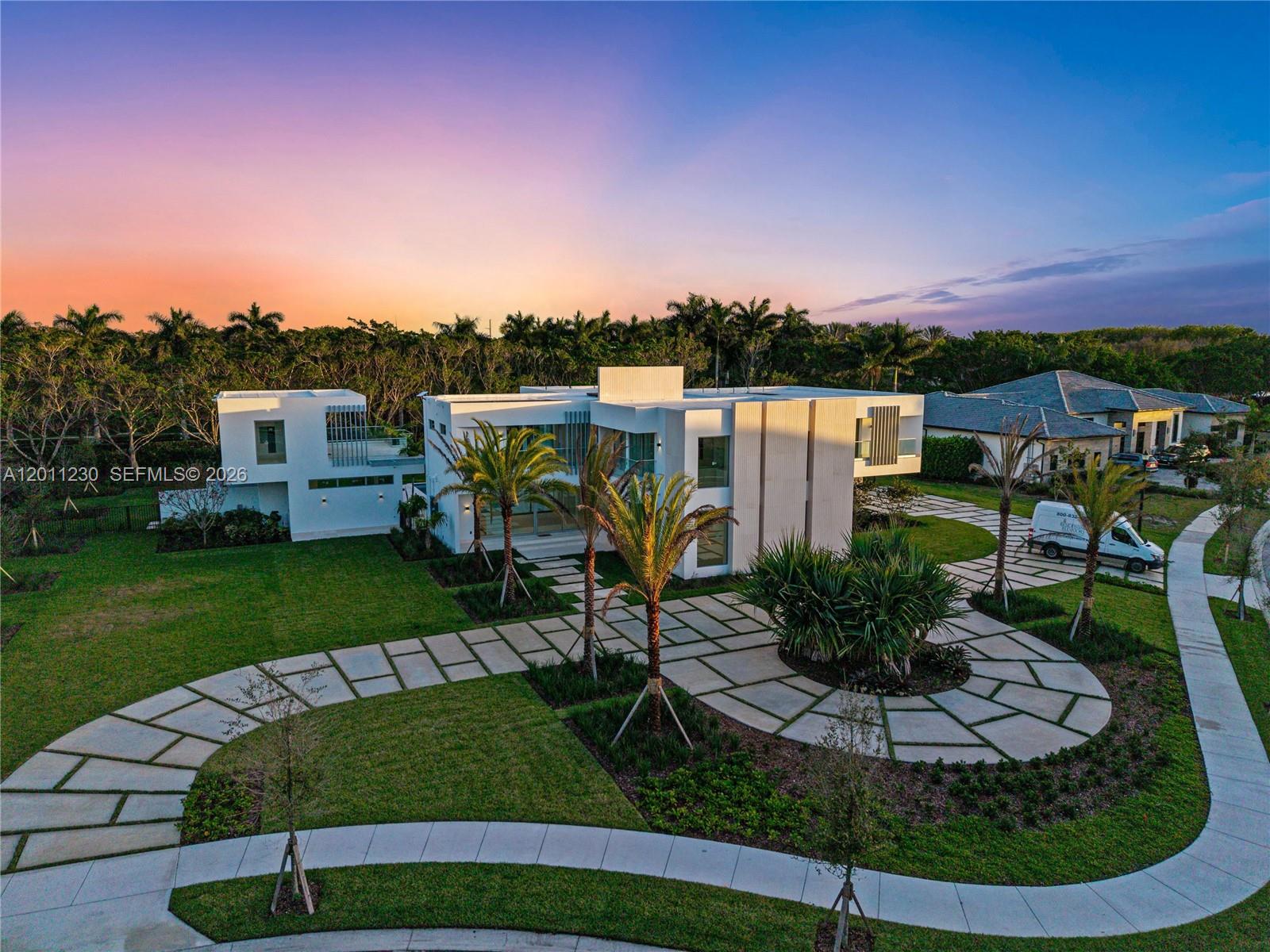 3280 Lake Ridge Lane, Weston FL 33332