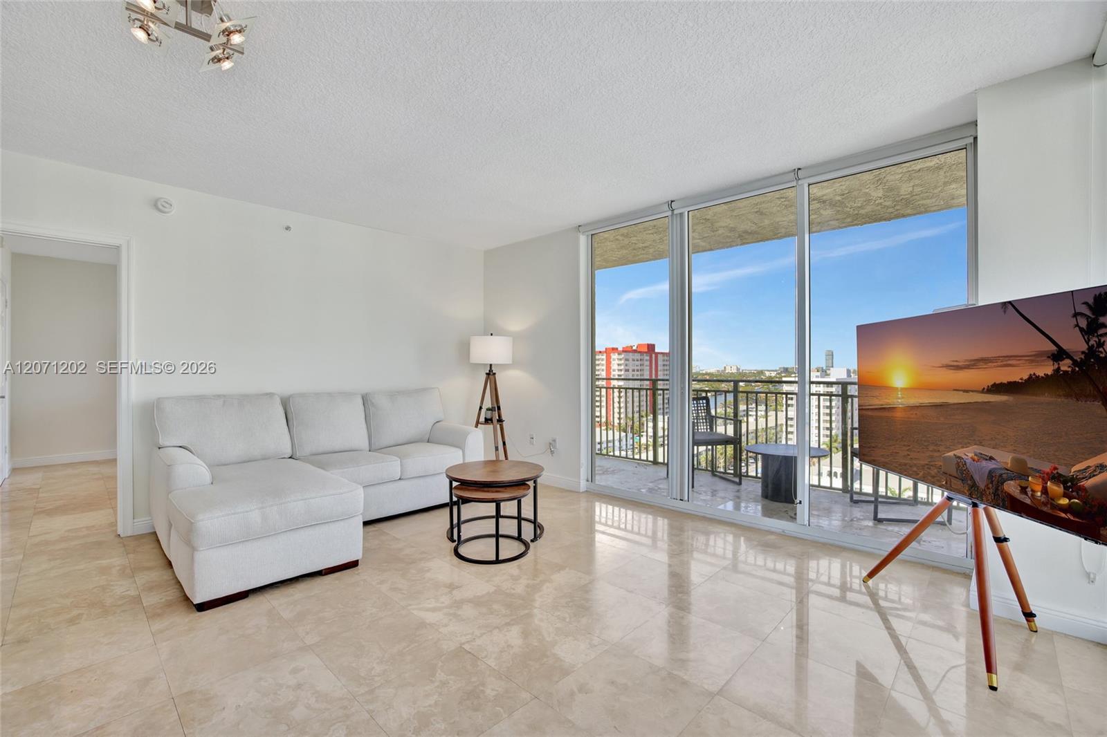 2080 S OCEAN DR # 1102 View 11