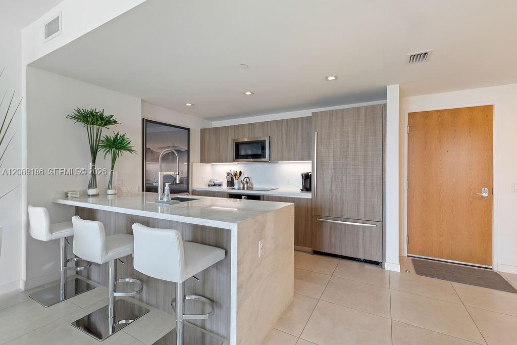 401 N Birch Rd # 610 — Photo 4