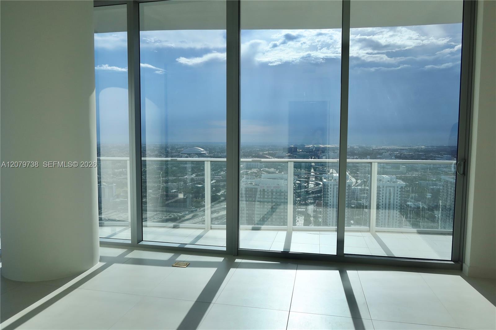 1400 biscayne blvd # 4502 — Photo 3