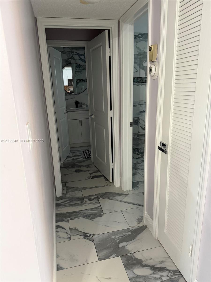 320 NE 12th Ave # 506 — Photo 4