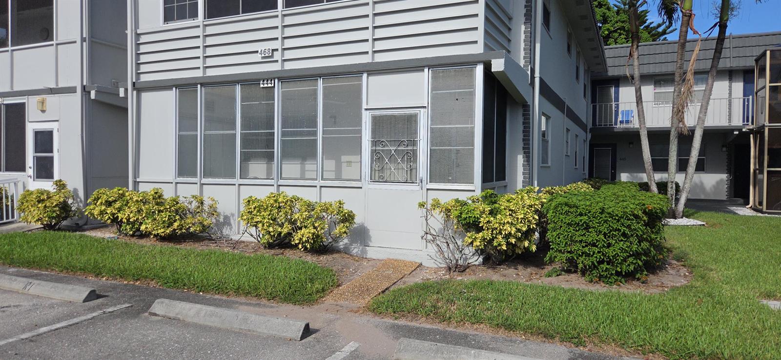 444 Saxony J, Delray Beach FL 33446