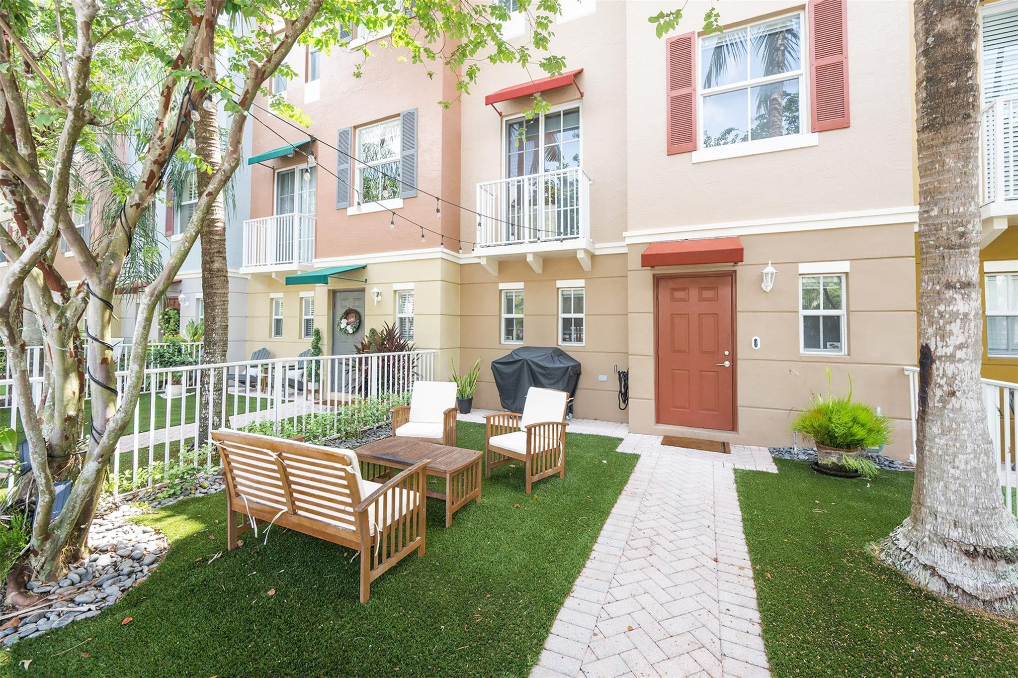 540 NE 7TH Avenue # 1, Fort Lauderdale FL 33301