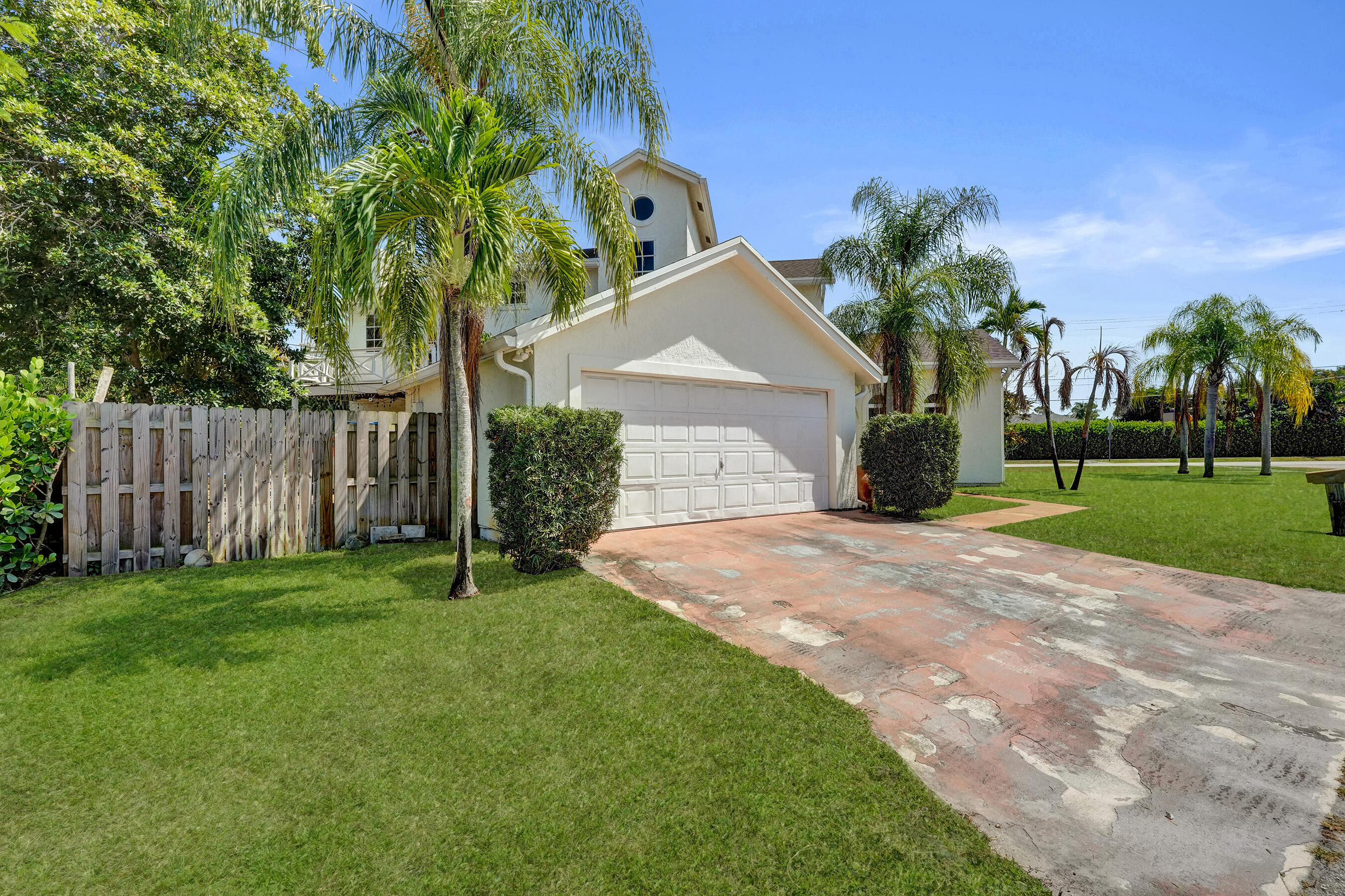 9497 SE RIVER Terrace — Photo 4