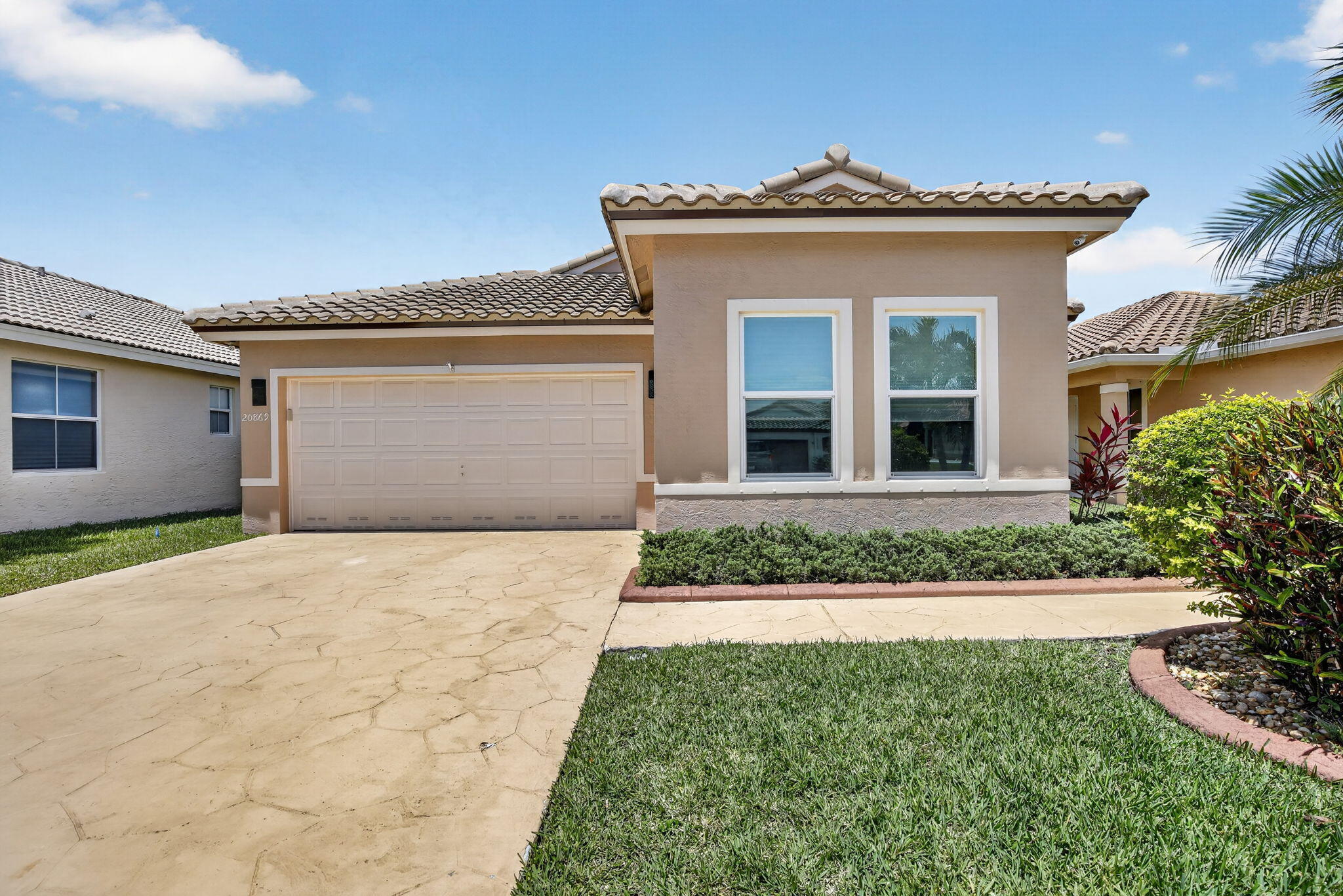 20869 NW 17th Street — Photo 2