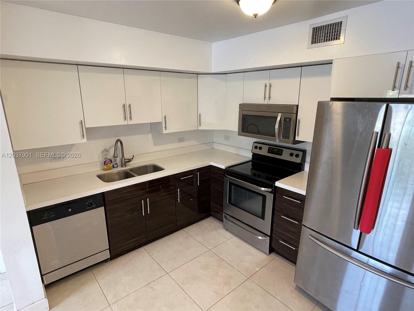 3690 N 56th Ave # 904, Hollywood FL 33021