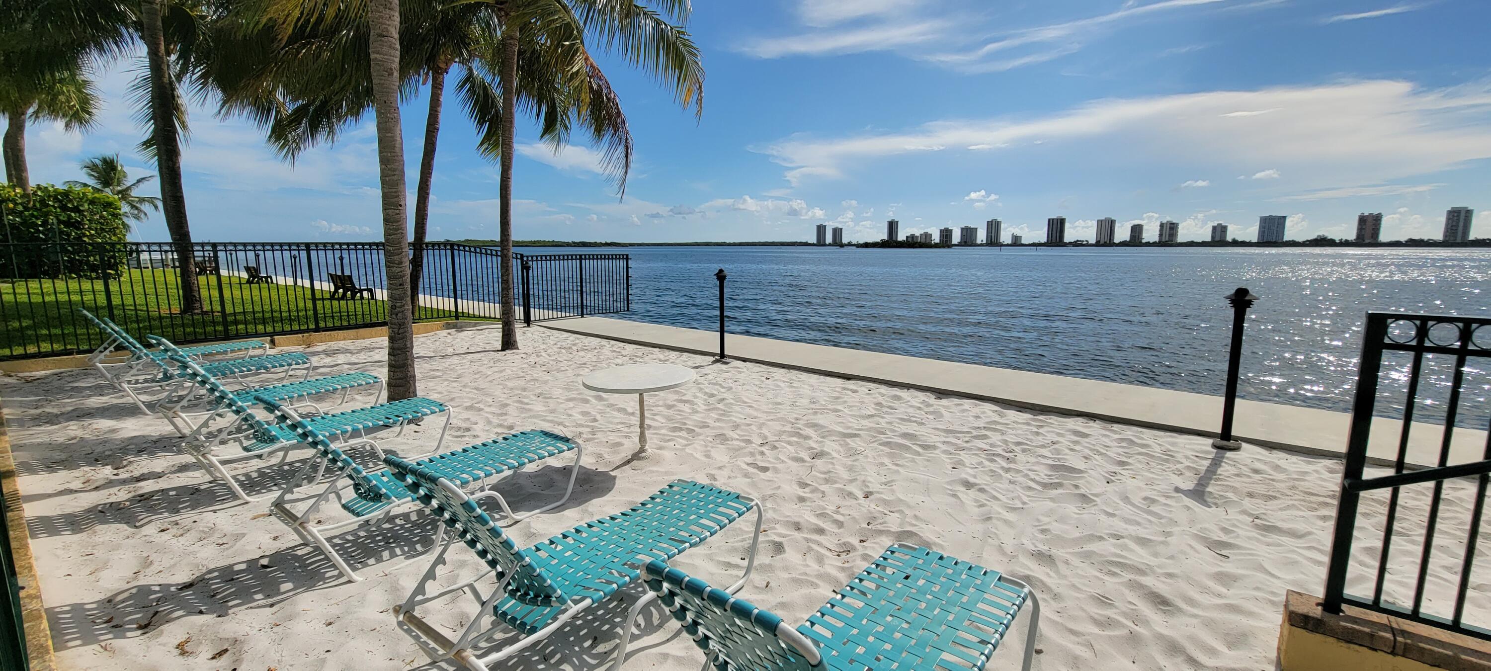 1125 Lake Shore Drive # 202, Lake Park FL 33403