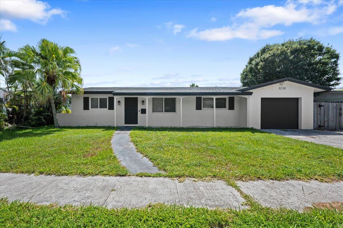3130 Capri Road, Palm Beach Gardens FL 33410