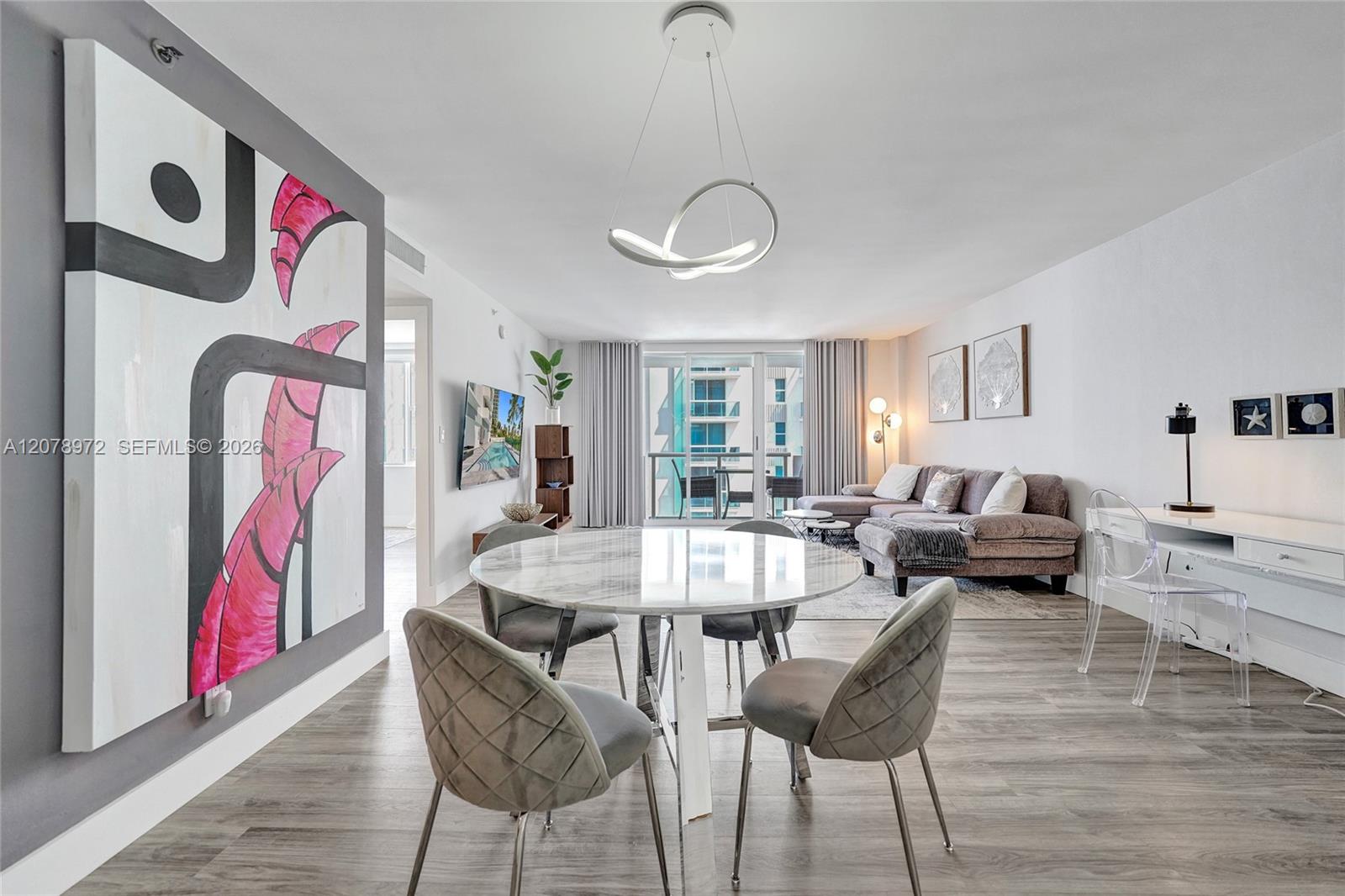 9195 Collins Ave # 1109 — Photo 4