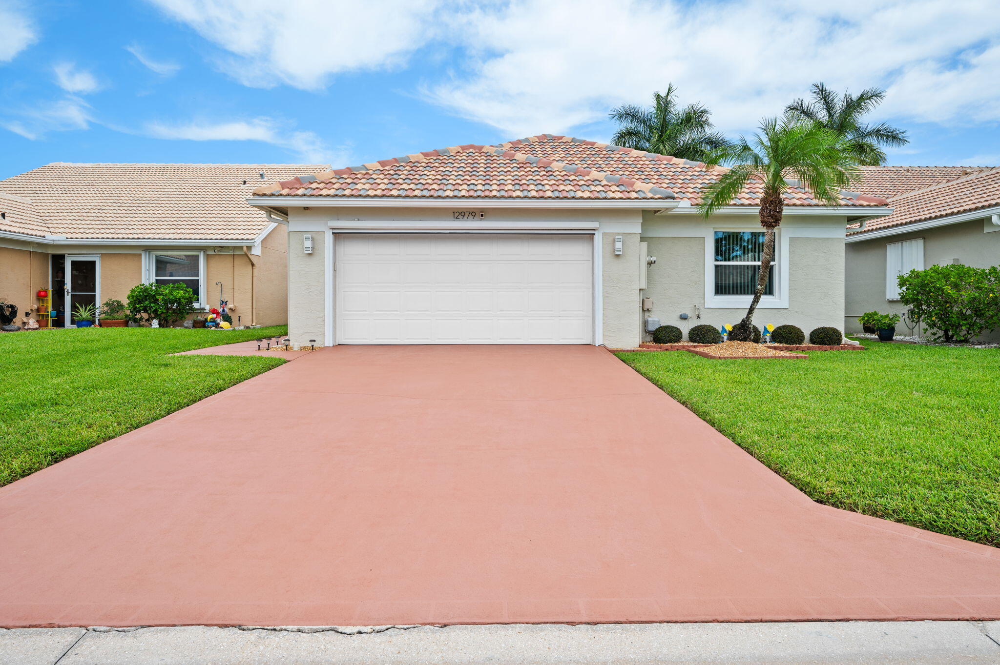 12979 Hampton Lakes Circle — Photo 2